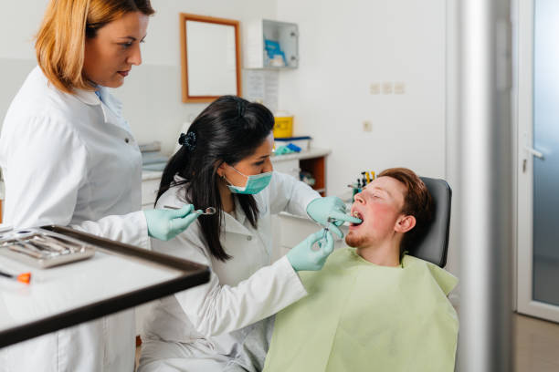 Best Dentist for Tooth Abscess  in Chester, MD